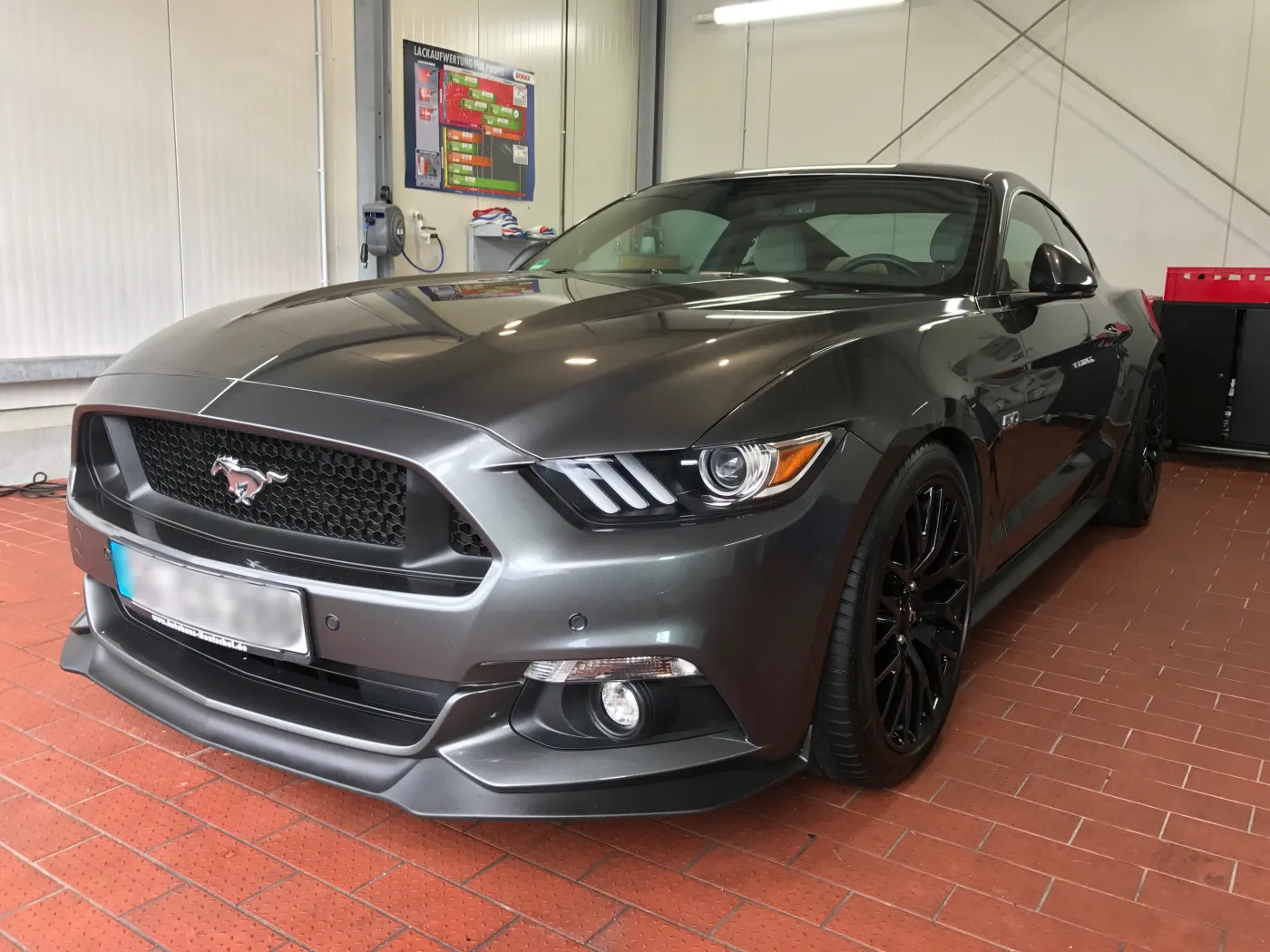 Ford Mustang, Paket 03 + Nanoversiegelung